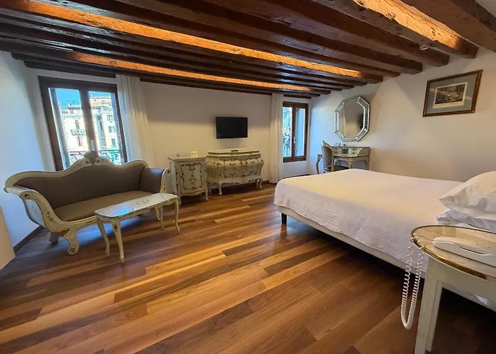 Hotel Rialto Venise